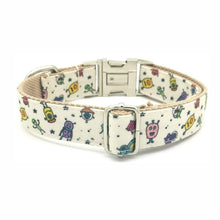 Load image into Gallery viewer, Personalized Alien Monster Collar
