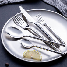 Charger l&#39;image dans la galerie, Aldomara Bamboo Gold/Silver Cutlery Set
