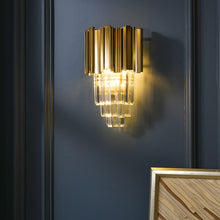 Charger l&#39;image dans la galerie, Adorjan Ridged Metal And Crystal Wall Lamp
