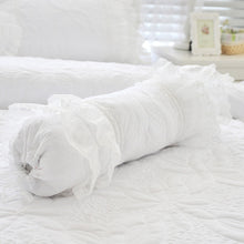 Charger l&#39;image dans la galerie, Amani Double-Layered Ruffled Cotton Lace Duvet Cover Set
