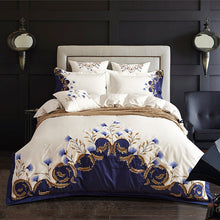 Load image into Gallery viewer, Zaydena Luxury Embroidered Egyptian Cotton Duvet Cover Set
