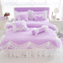Charger l&#39;image dans la galerie, Amani Double-Layered Ruffled Cotton Lace Duvet Cover Set
