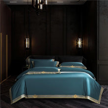 Charger l&#39;image dans la galerie, Anahi Embroidered Motif Border Egyptian Cotton Duvet Cover Set
