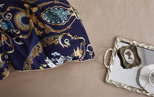 Charger l&#39;image dans la galerie, Anita Ultra Soft Egyptian Cotton Duvet Cover Set
