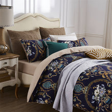Charger l&#39;image dans la galerie, Anita Ultra Soft Egyptian Cotton Duvet Cover Set
