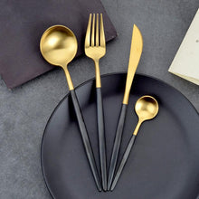 Charger l&#39;image dans la galerie, Arya Black Gold Cutlery Set
