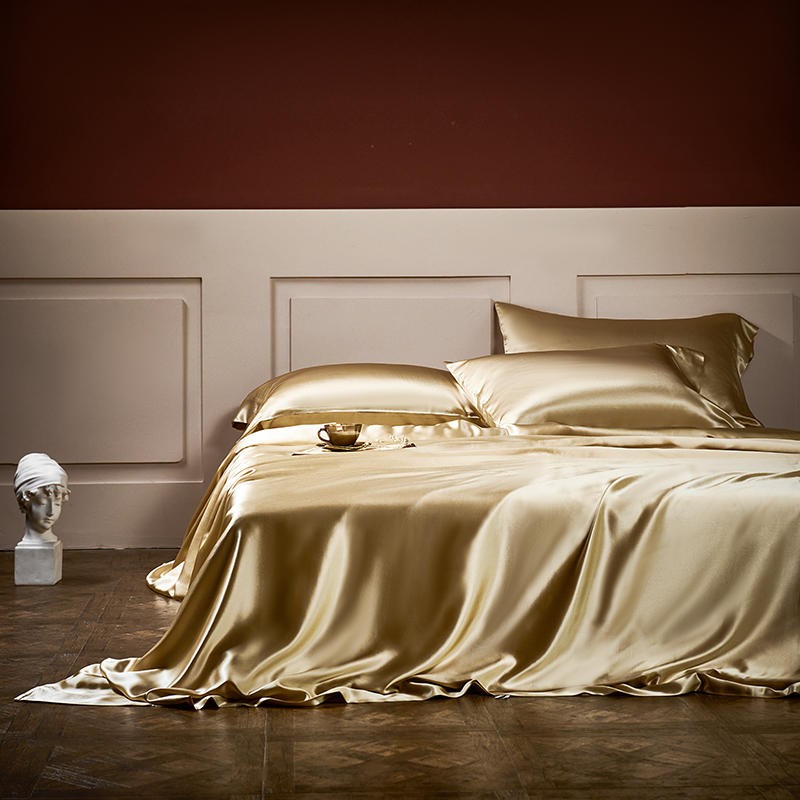 Royalis Gold Luxury Pure Mulberry Silk Bedding Set