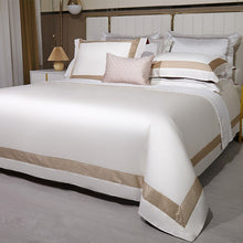 Load image into Gallery viewer, Sinatra White Egyptian Cotton Duvet Cover Set
