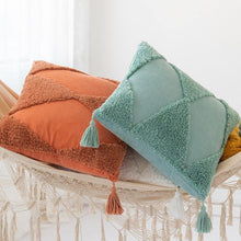 Charger l&#39;image dans la galerie, Anzola Cushion Cover
