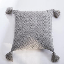 Charger l&#39;image dans la galerie, Bari Soft Knit Pillow Cover
