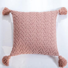 Charger l&#39;image dans la galerie, Bari Soft Knit Pillow Cover
