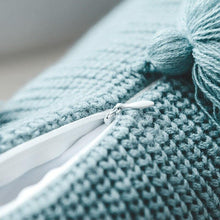 Charger l&#39;image dans la galerie, Bibiana Knitted Cushion Cover
