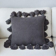Charger l&#39;image dans la galerie, Bibiana Knitted Cushion Cover
