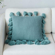 Charger l&#39;image dans la galerie, Bibiana Knitted Cushion Cover
