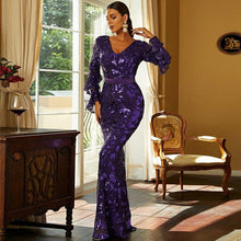 Cargar imagen en el visor de la galería, Canday Sequined Dress - Abundance Boutique
