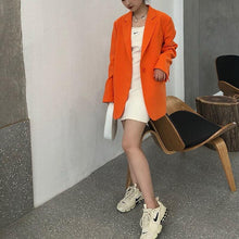 Cargar imagen en el visor de la galería, Sasa Orange Blazer - Abundance Boutique
