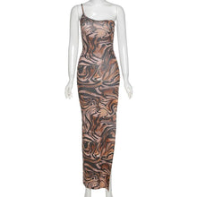Cargar imagen en el visor de la galería, Tiger Print One Shoulder Maxi Dress - Abundance Boutique
