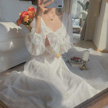 Cargar imagen en el visor de la galería, Vintage French Style Midi Dress - Abundance Boutique
