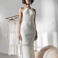 Cargar imagen en el visor de la galería, Fletcher Maxi Dress - Abundance Boutique
